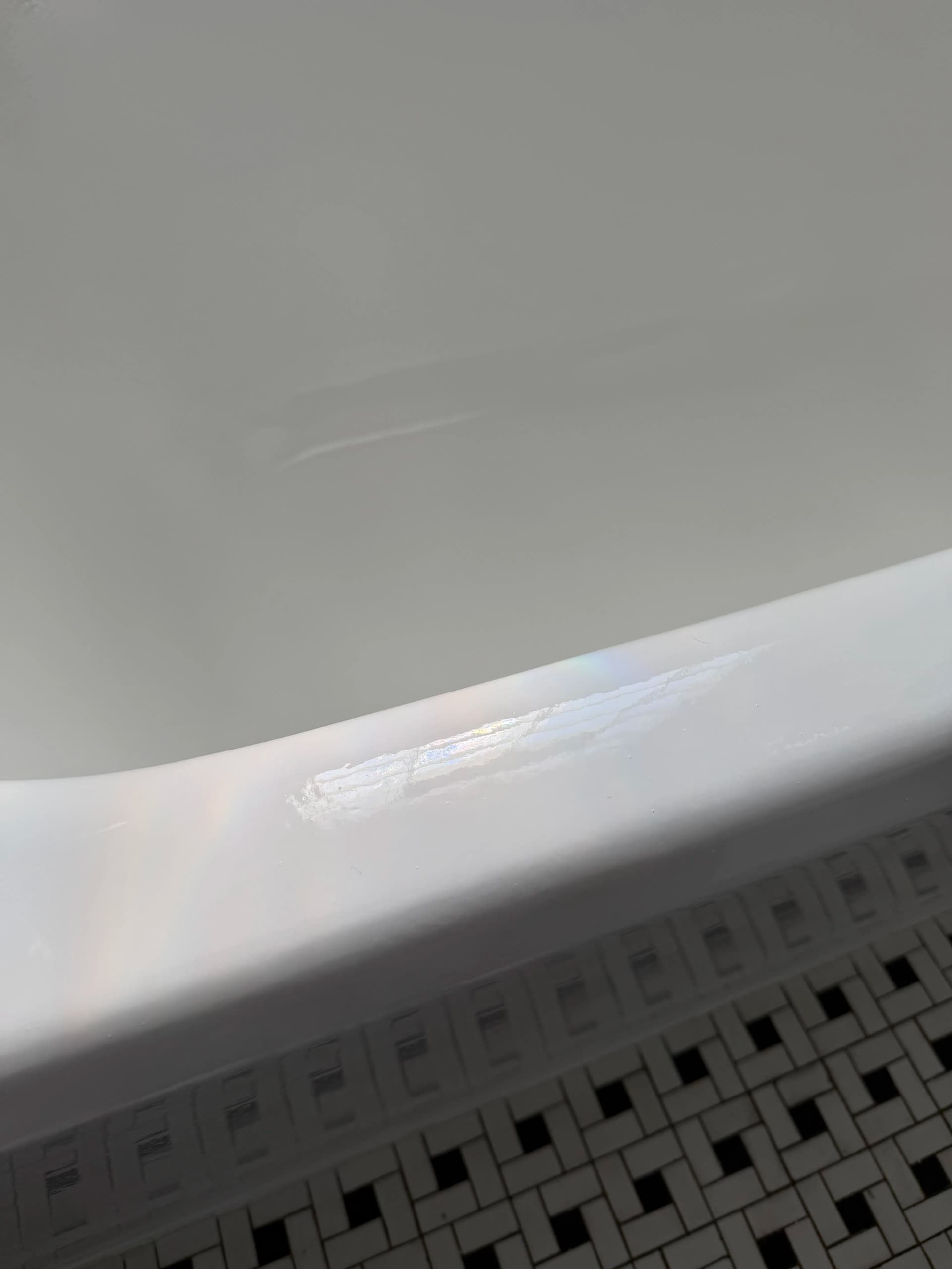 Gallery photos for Chipped and Peeling Tub Gets a Full Reglaze Before Lunch: Image #2
