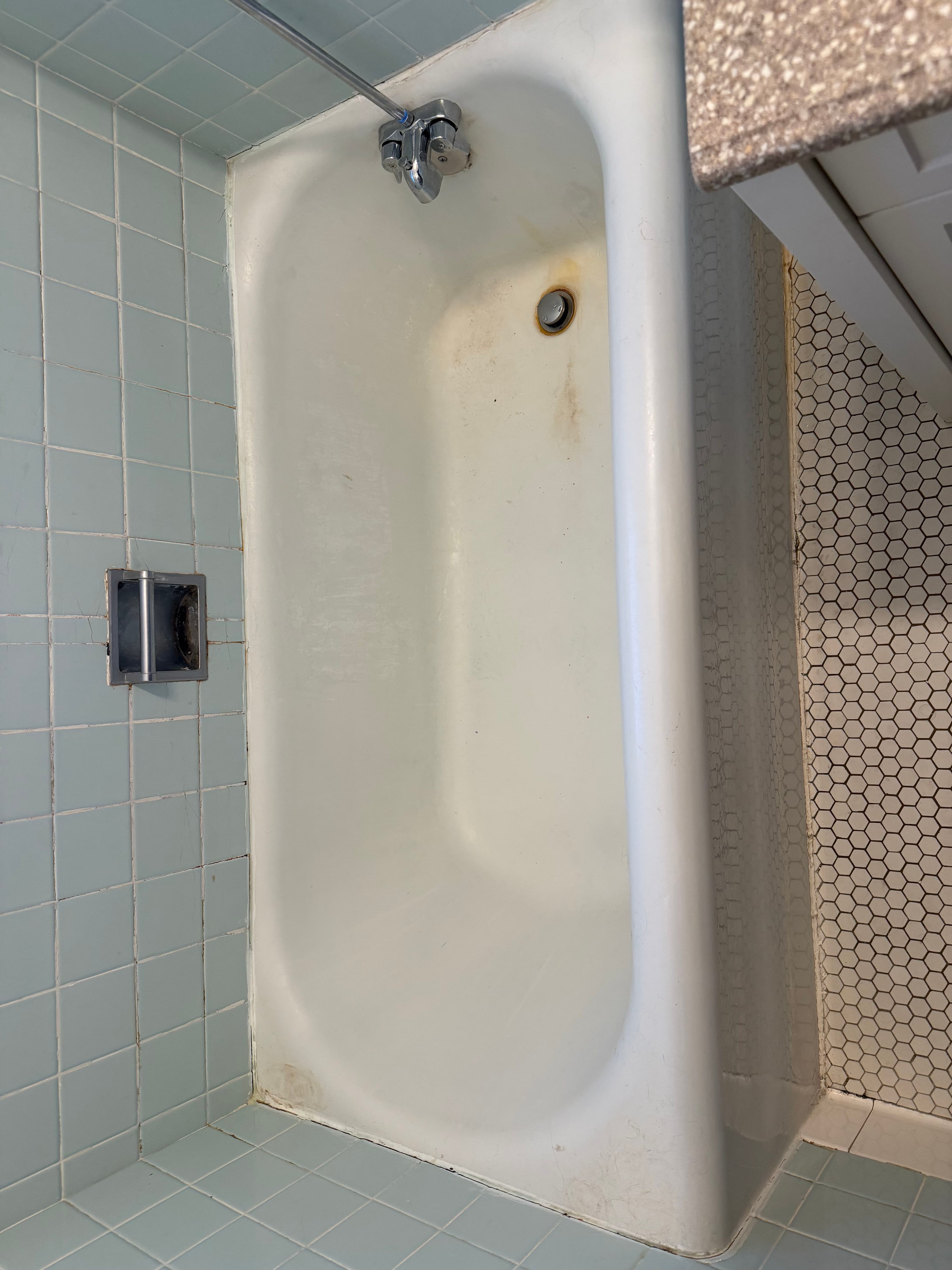 Project Rental Bathroom Gets a Full Tub Reglazing and Regrout image
