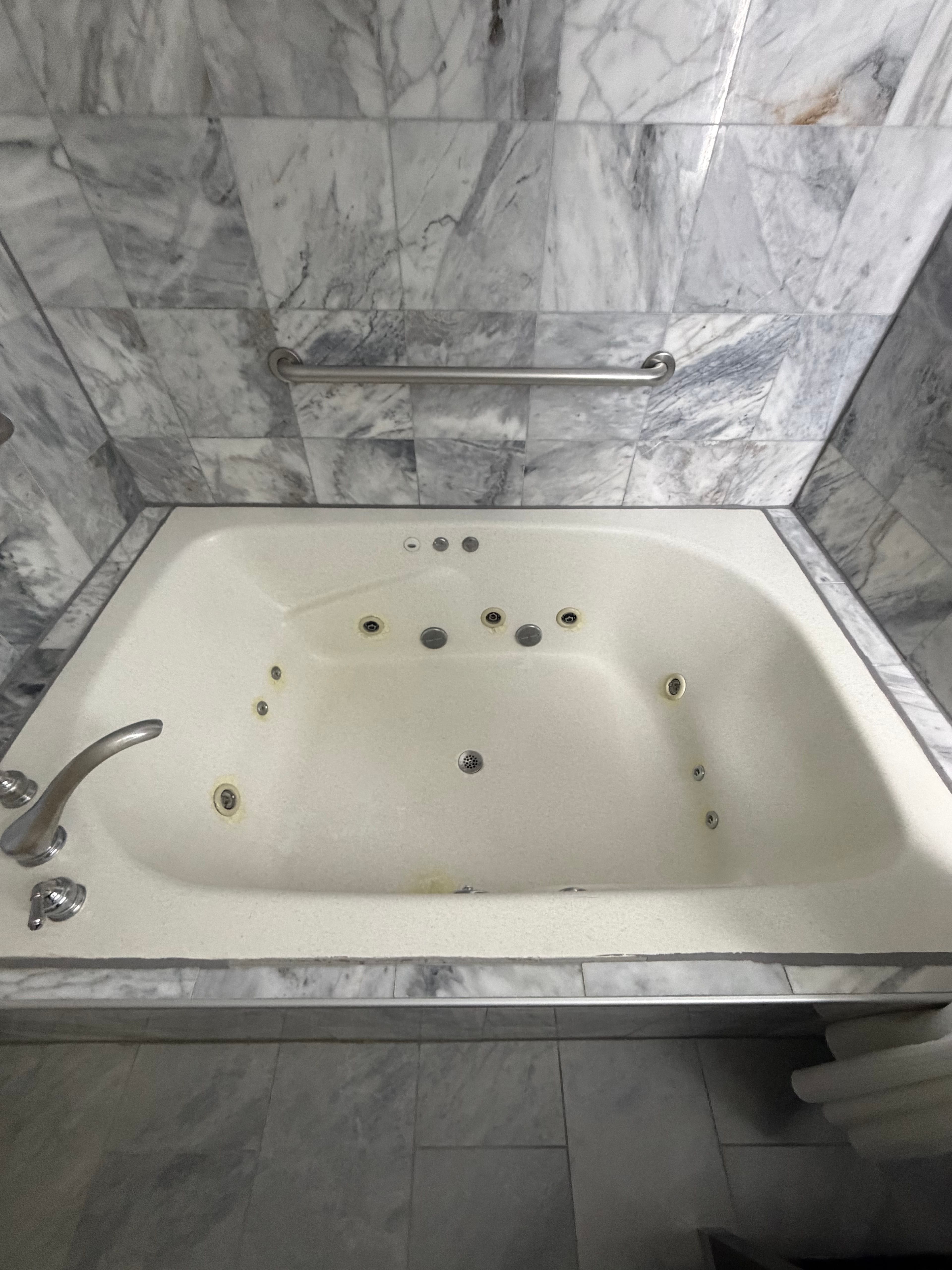 Project Hotel Jacuzzi Tub Repair in Lake Geneva Back in Service Overnight image