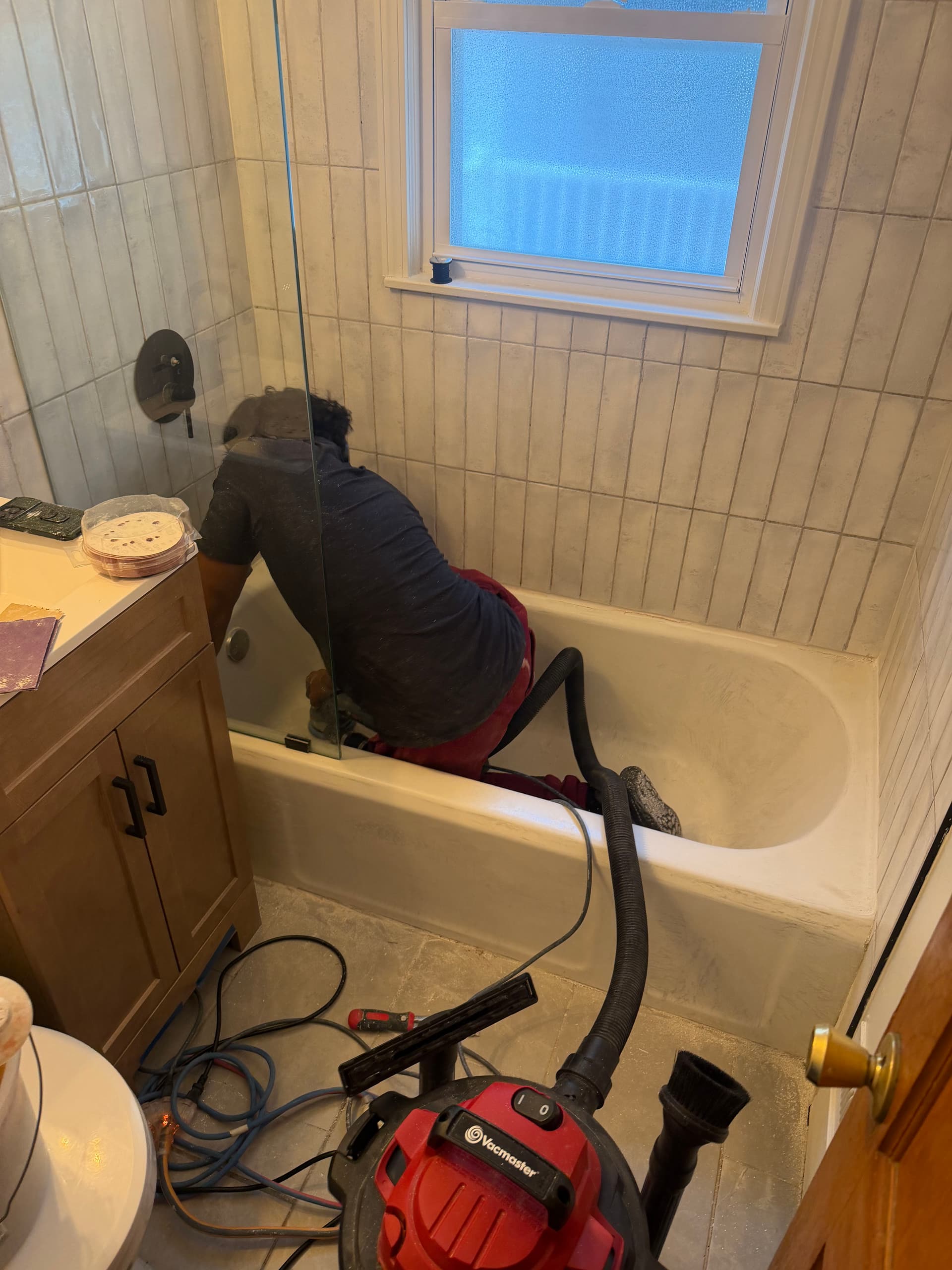 Tub Refinish in Whitefish Bay Done the Right Way