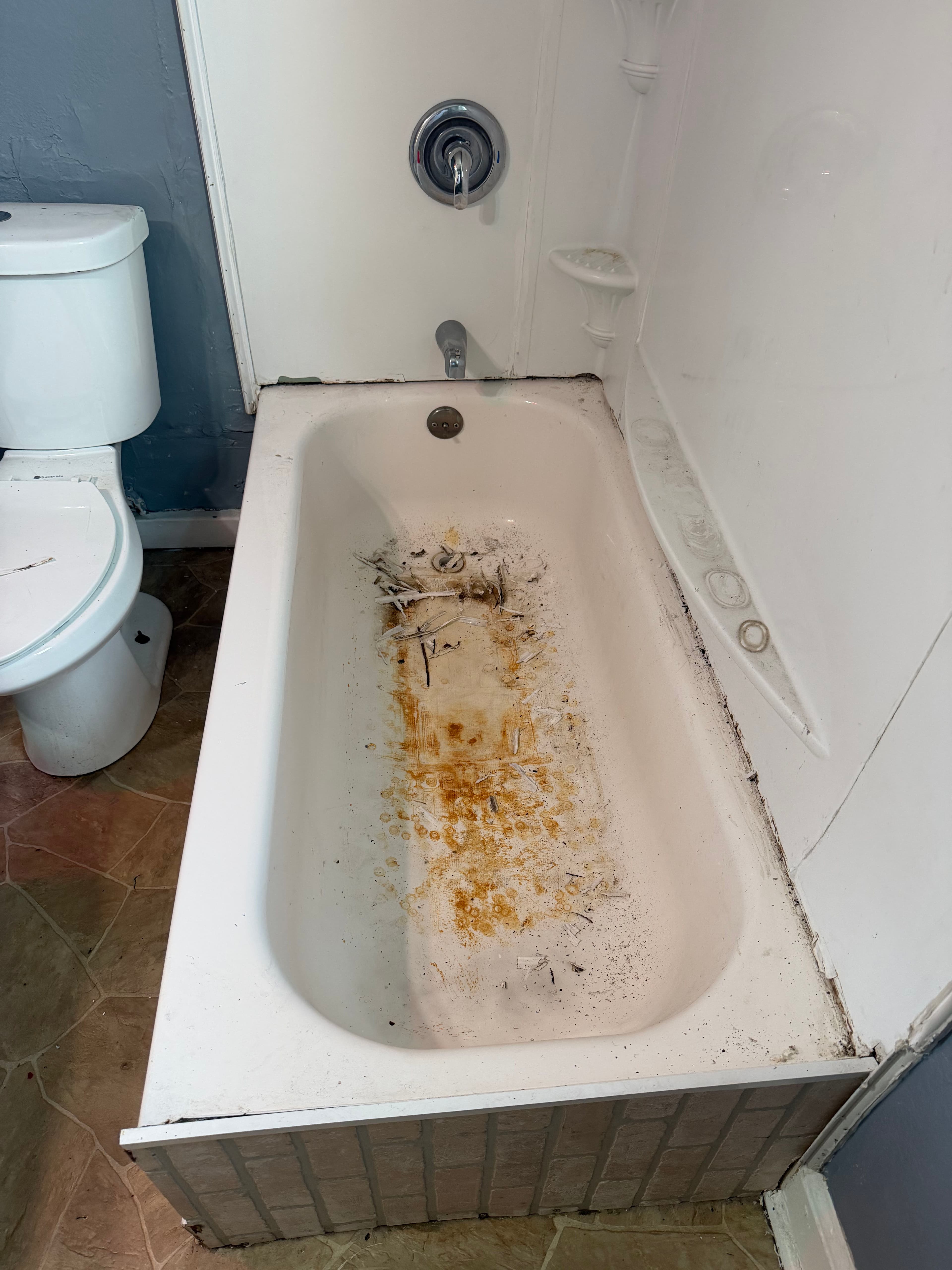 Project Neglected Rental Tub Cleaned, Repaired, and Refinished image