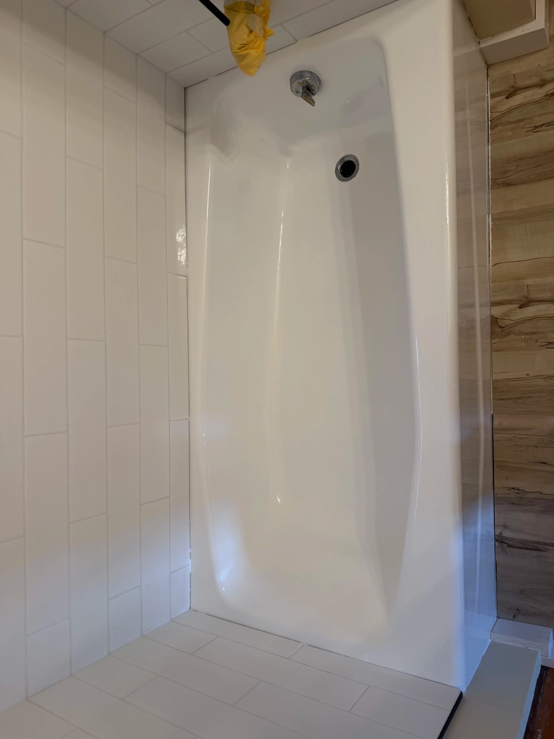 Gallery photos for Cast Iron Tub Refinish - No Demo Required: Image #3