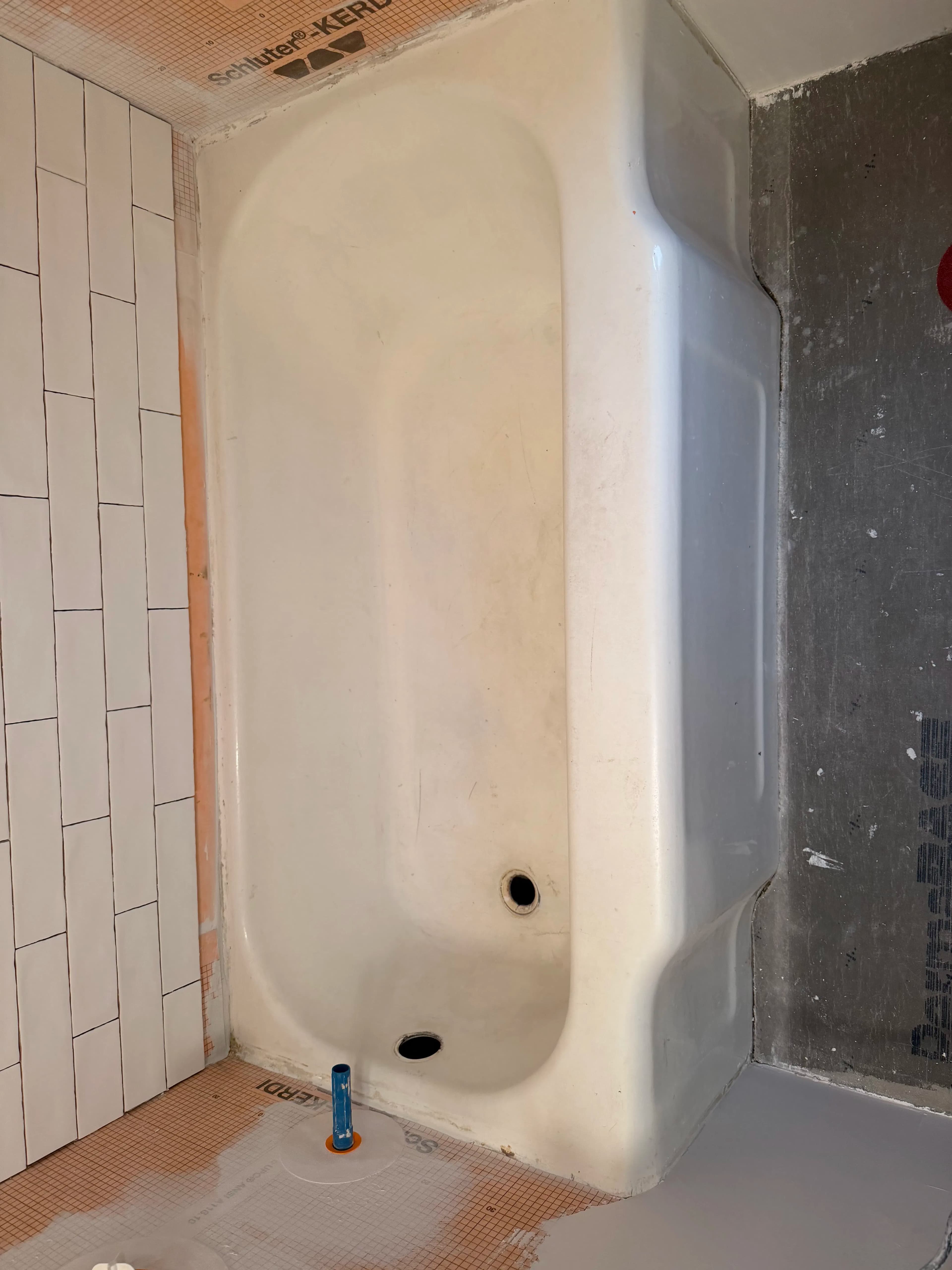 Project Worn Tub Gets a Fresh Gloss Without the Full Gut Job image
