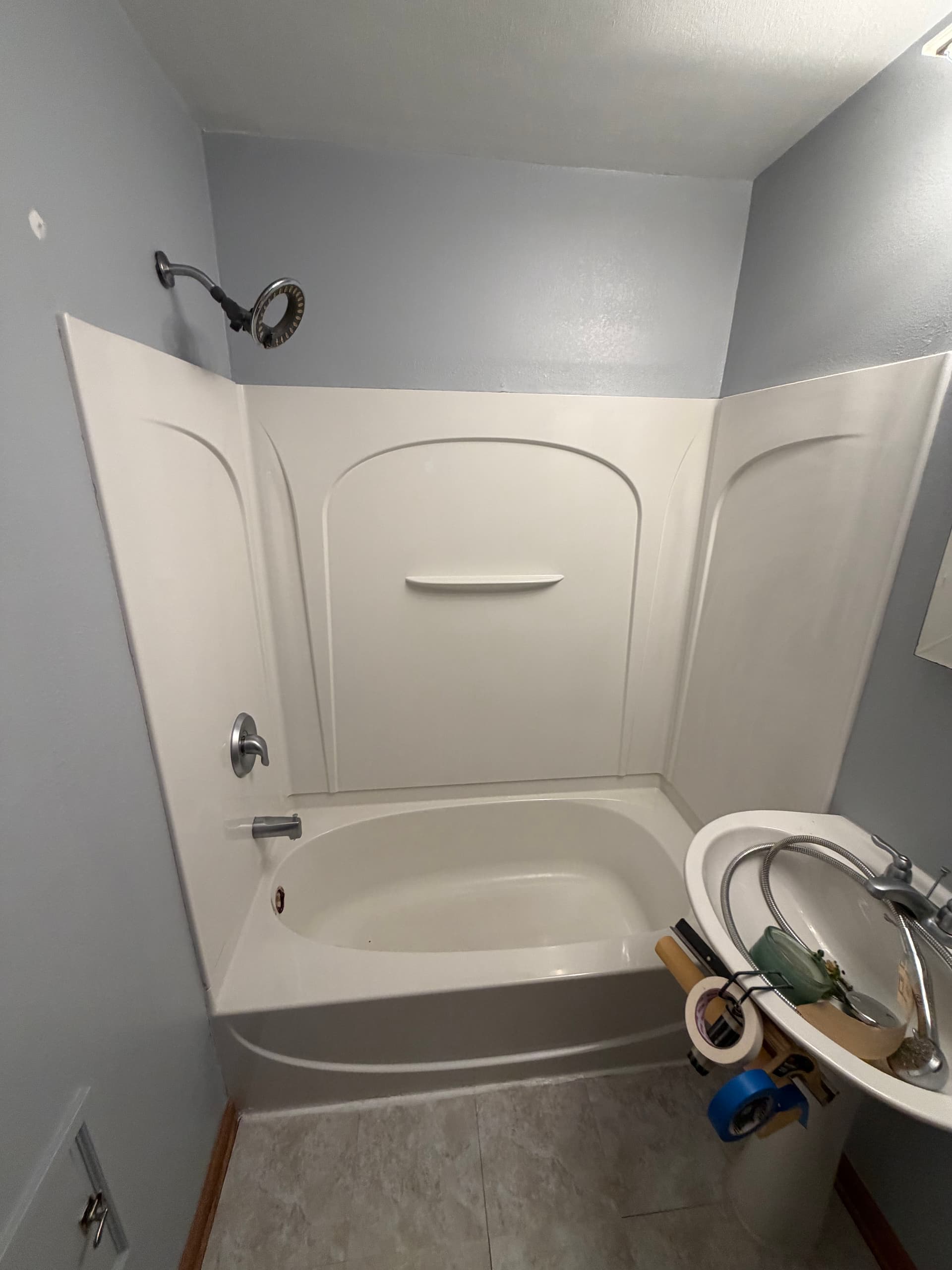 Almond Tub Surround Goes Bright White with a Full Refinish image