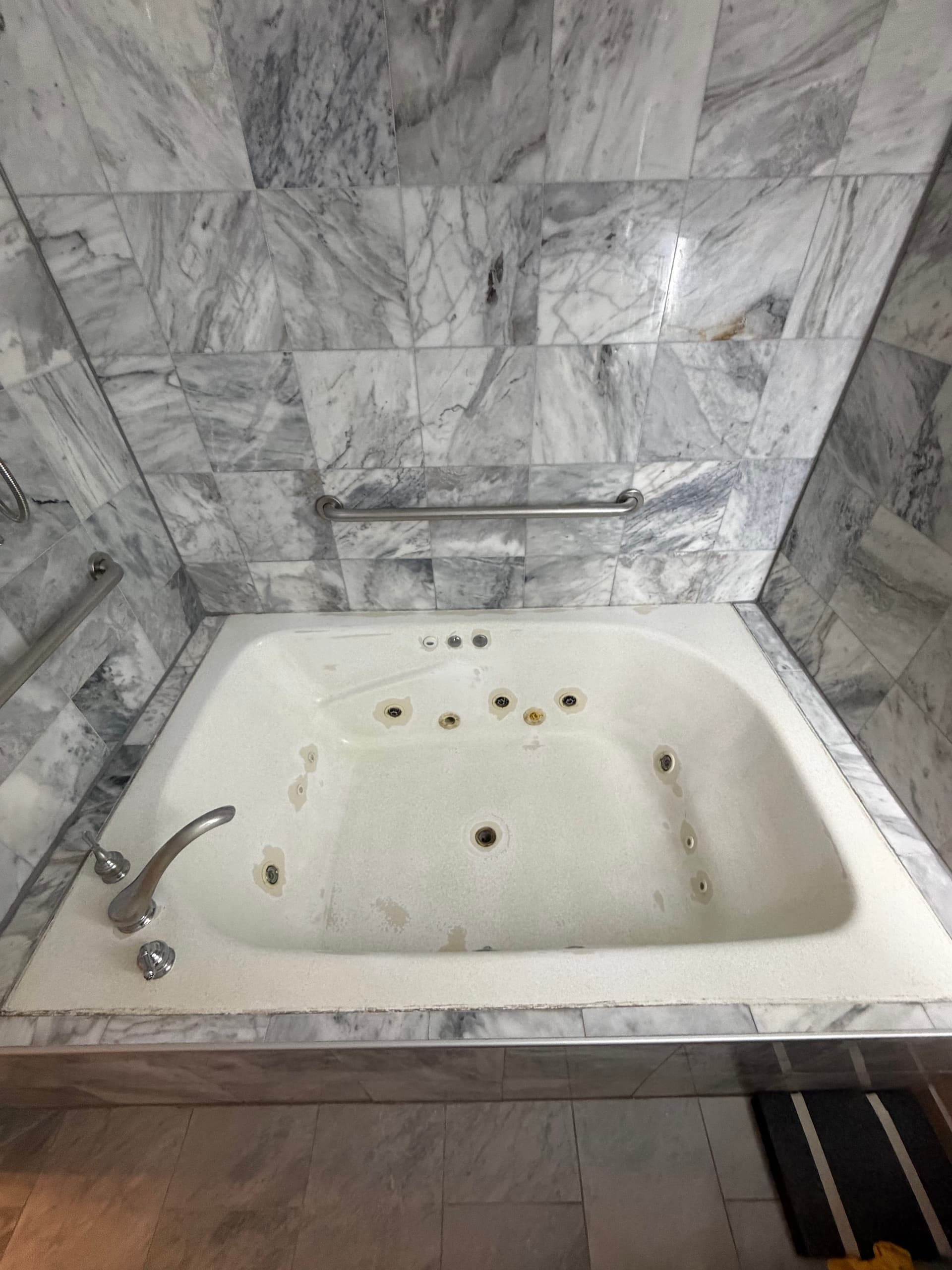Gallery photos for Hotel Jacuzzi Tub Repair in Lake Geneva Back in Service Overnight: Image #1