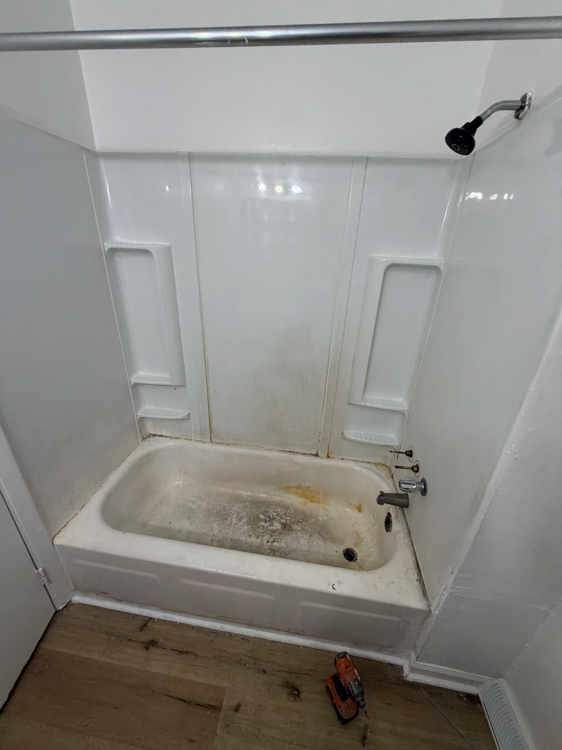 Tub Refinish and Full Surround Upgrade That Actually Lasts image