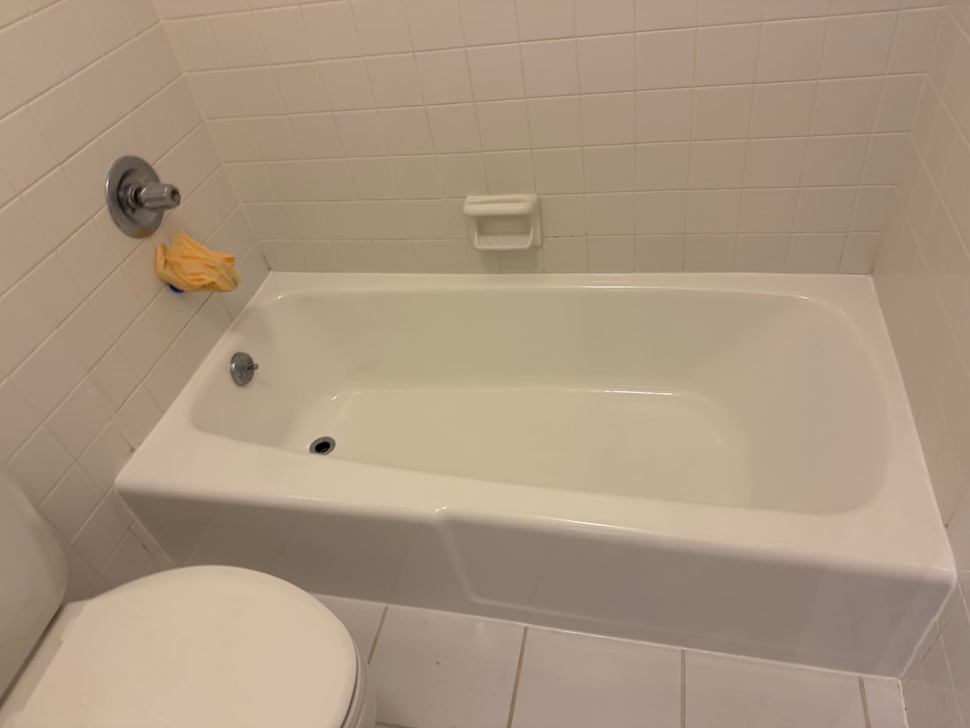 Gallery photos for Full Tub Refinish Completed in One Day in Lake Geneva: Image #7